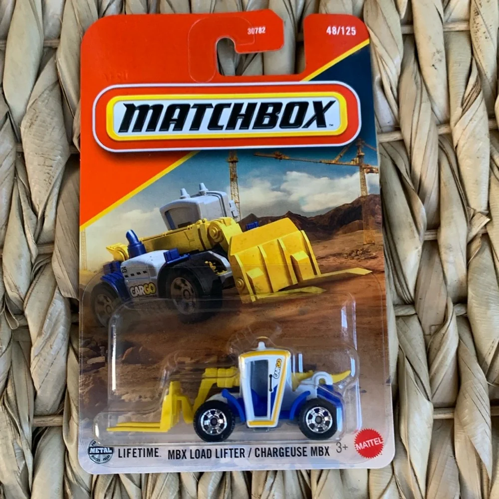 MBX Load Lifter Construction Vehicle Matchbox Toy Truck  New